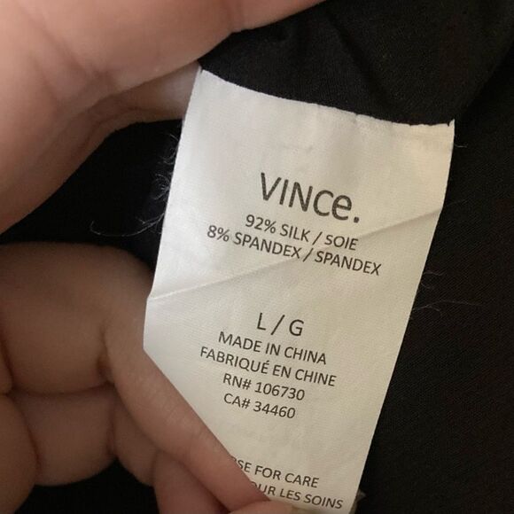 Vince Black Silk Blend Layered Sleeveless Blouse Top Size Large Blouse Tank - Picture 7 of 10